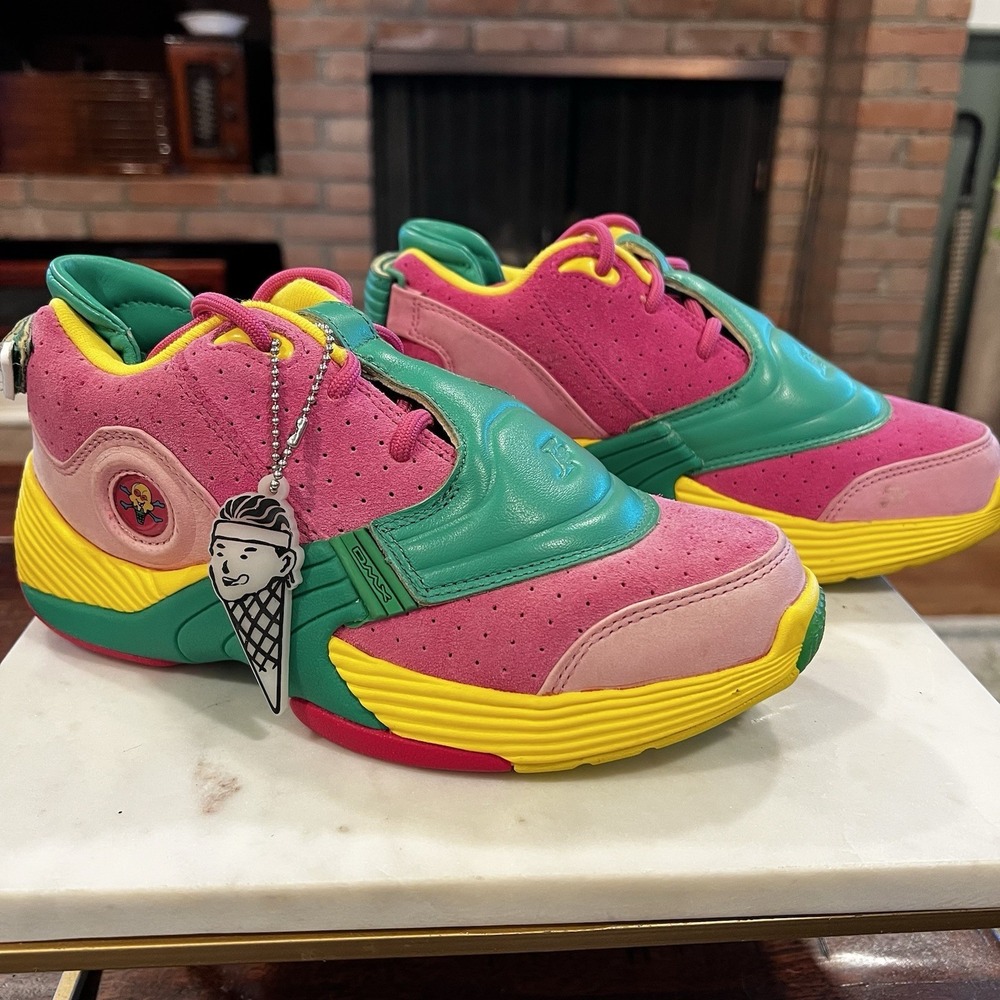 Reebok Answer V MU ComplexCon Ice Cream  FV4206 Size 4 EUC